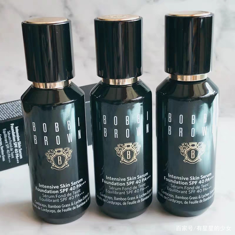 粉底液的护肤方法,雅诗兰黛粉底液适合油皮还是干皮