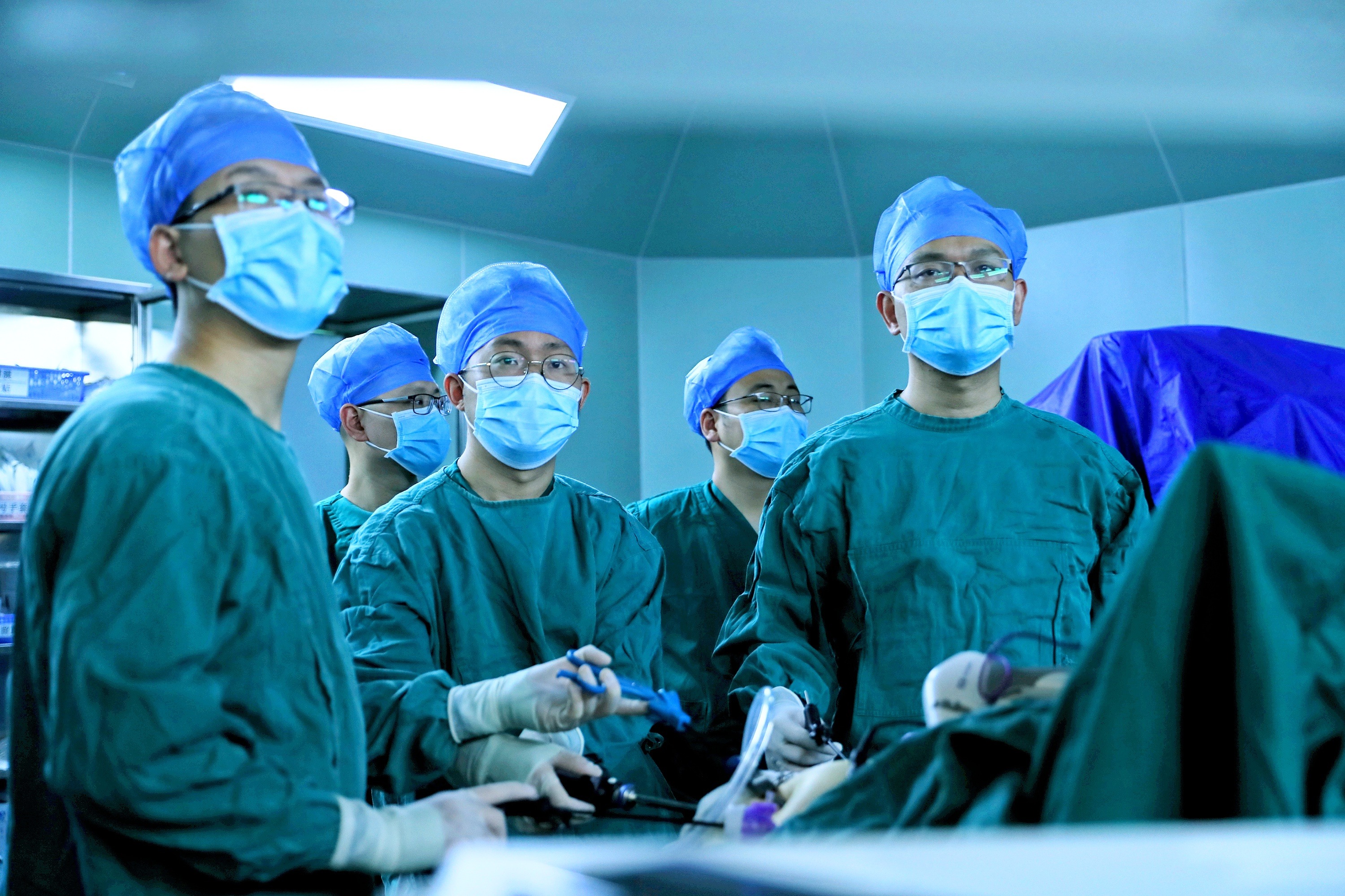 八大特色诊疗展台让高质量诊疗“触手可及”成都市第三人民医院亮相大健康博览会