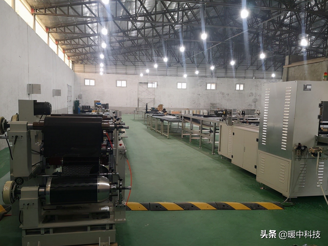 石墨烯封装电热膜哪家好,石墨烯电热膜用什么封装