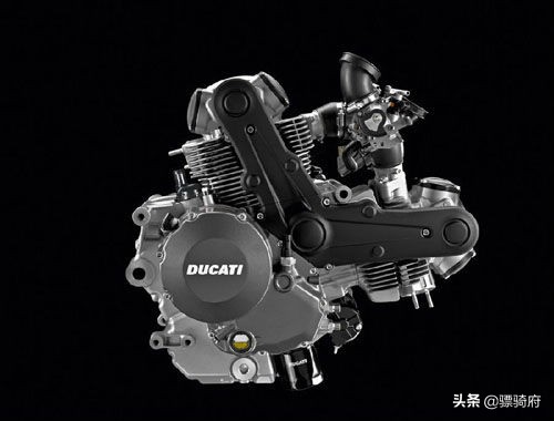 杜卡迪monster79516款,杜卡迪monster797首次亮相