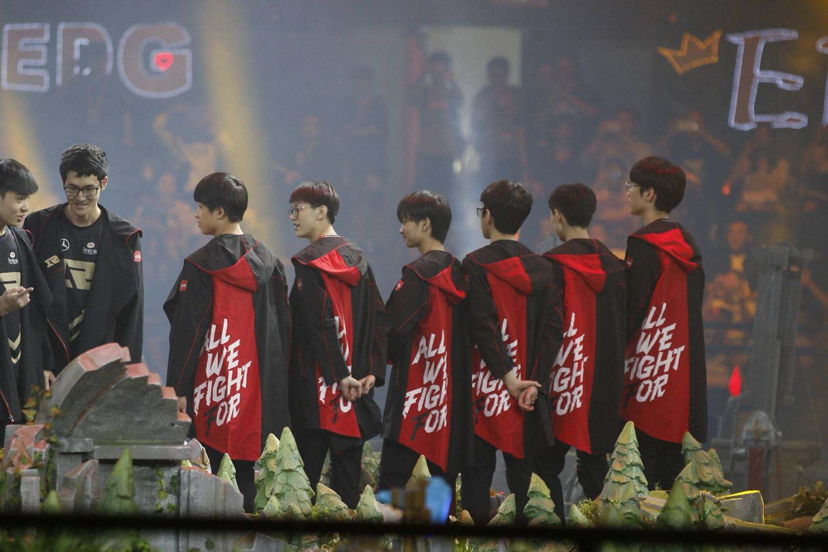 S9：外国五C扬我国威，C9出征服印上六种*旗国**