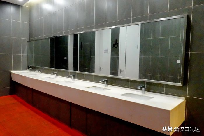 军运会五环体育馆,武汉军运会木兰湖场馆