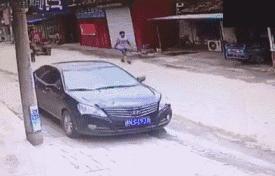 老爸叫我把谷子装进袋里，结果我玩游戏忘了！现在该怎么办？