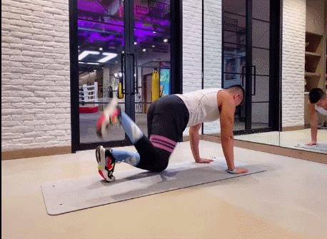 如何练臀上肌让臀上翘,怎样练出超翘和紧致的臀