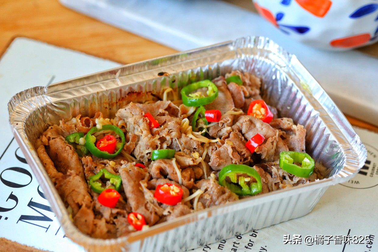 家庭版锡纸肥牛金针菇的做法,超下饭锡纸肥牛金针菇