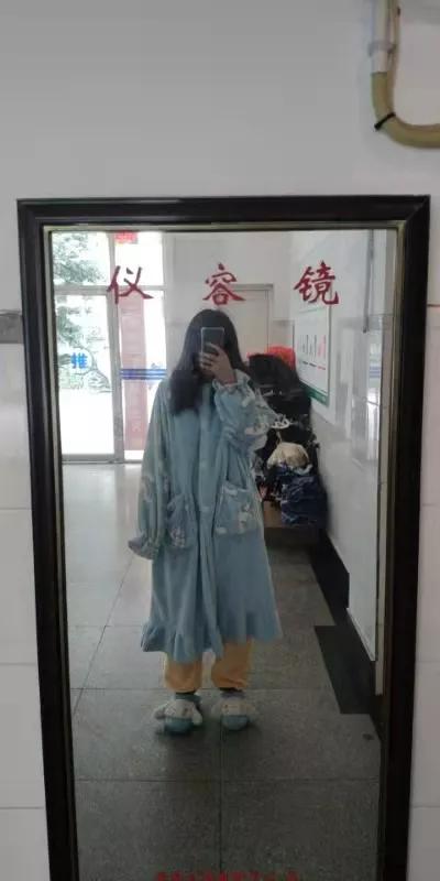 只要上班够土下班就没人认出,只要上班够土下班就认不出来