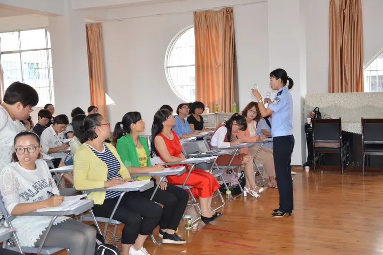 楚雄禁毒感染者,凉山州禁毒防艾经典标语