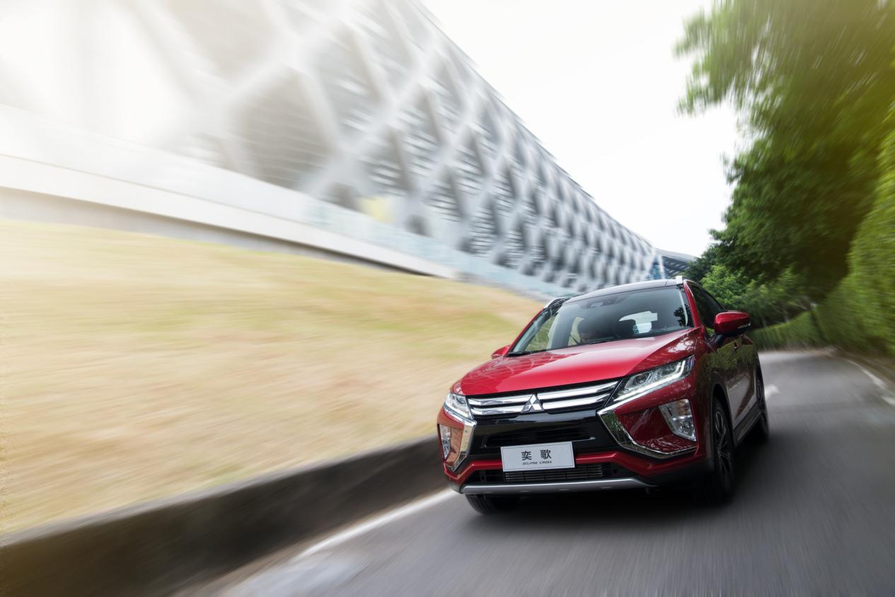 学会这几招倒车再也不怕了,学会这几招倒车入库