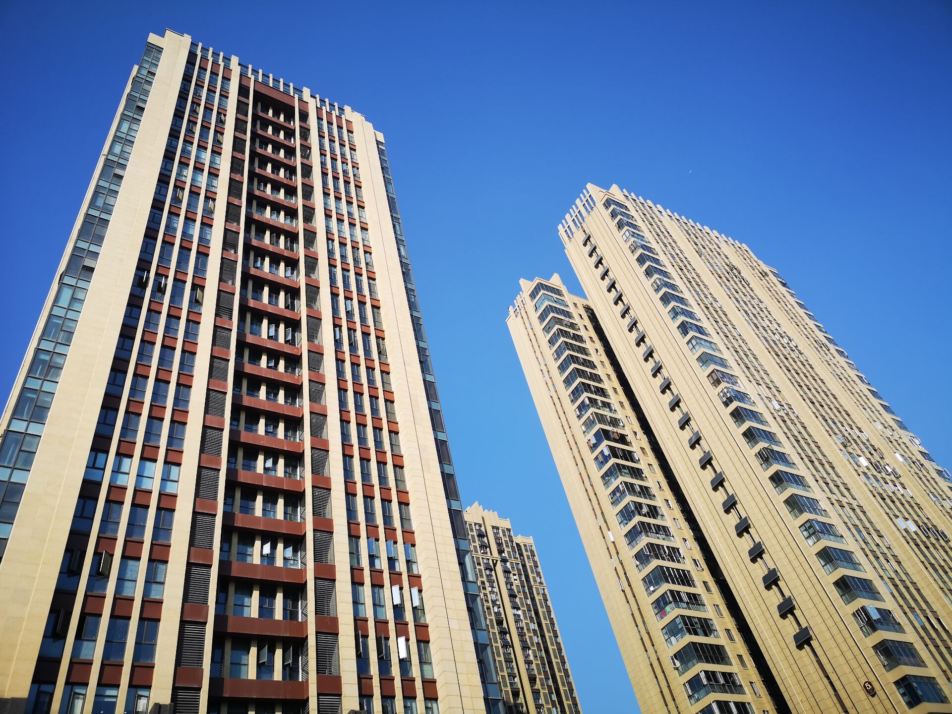 高层一楼下沉式复式的利弊,高层电梯房买7楼的利弊