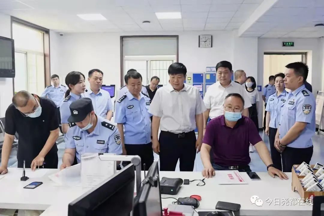 临汾新闻早知道|端午假期路咋走？伊村民间祭尧；破门营救被困男孩；彩虹桥上救1人；中院发放执行款