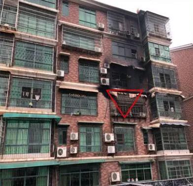 阜新着火消防车,阜新消防大火最新视频