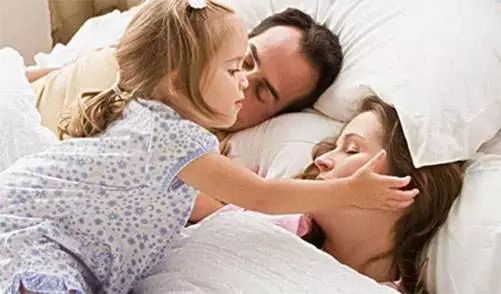 和孩子分床睡的妙招,跟小孩分床睡的小妙招