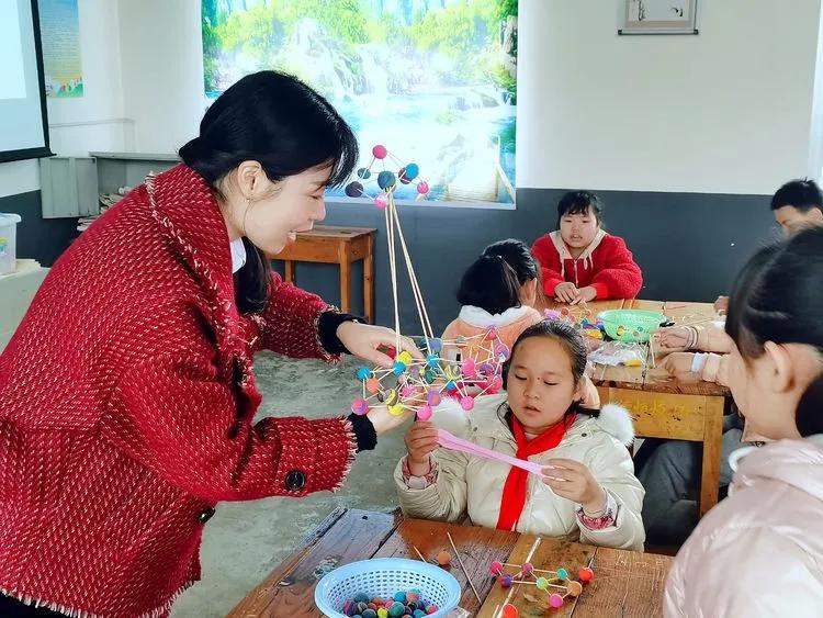 雨花区砂子塘第二小学怎么样,长沙雨花区砂子塘二小