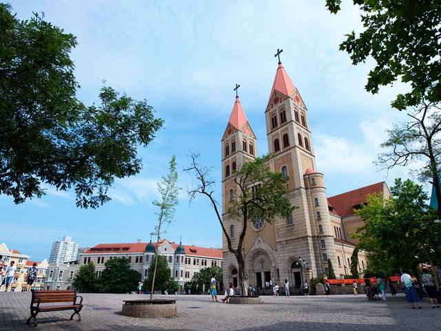 青岛一座与海共舞的城市,青岛是一座有魅力的城市