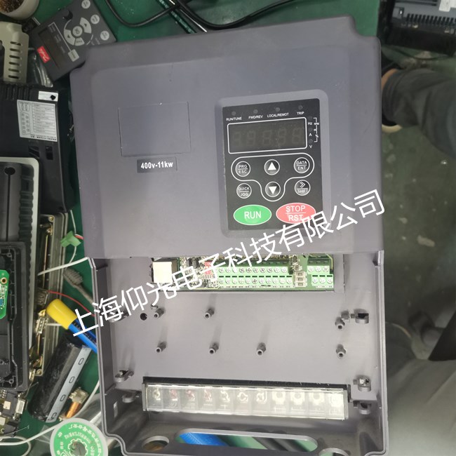 英威腾变频器ol1故障代码什么意思,英威腾变频器显示0h2是什么故障