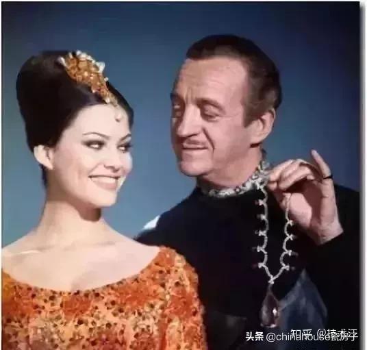 别琢磨怎么学郭碧婷秀钻戒了,在它面前“鸽子蛋”都会黯然失色!