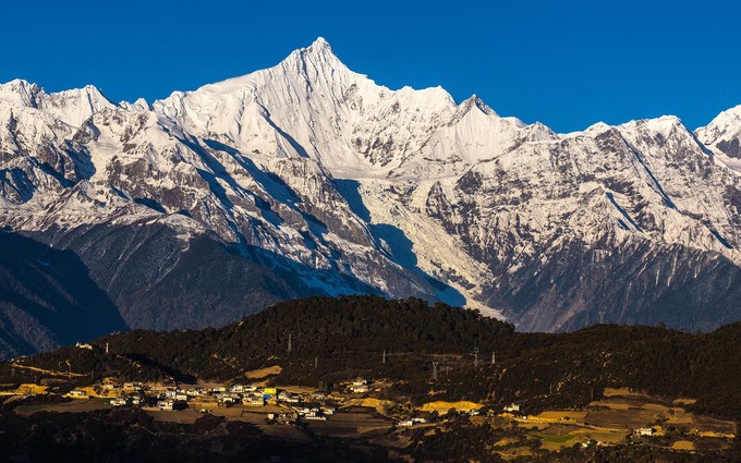 自驾游稻城亚丁攻略视频,成都到稻城亚丁自驾游最佳路线