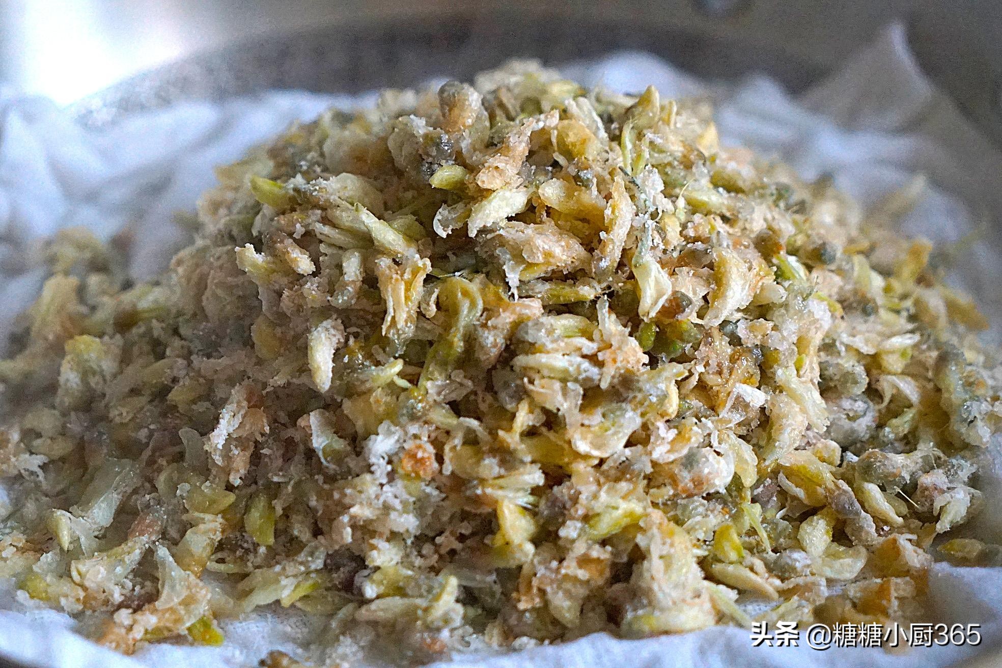 槐树花炒鸡蛋美味,槐树花蒸几分钟好吃