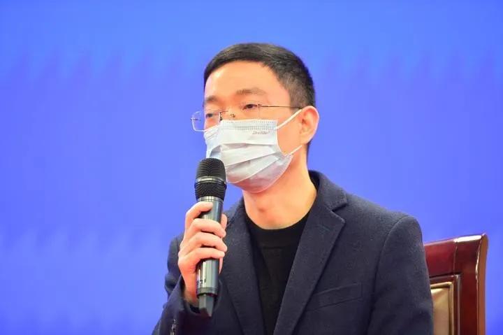 亲历抗疫一线,讲述抗疫一线的故事