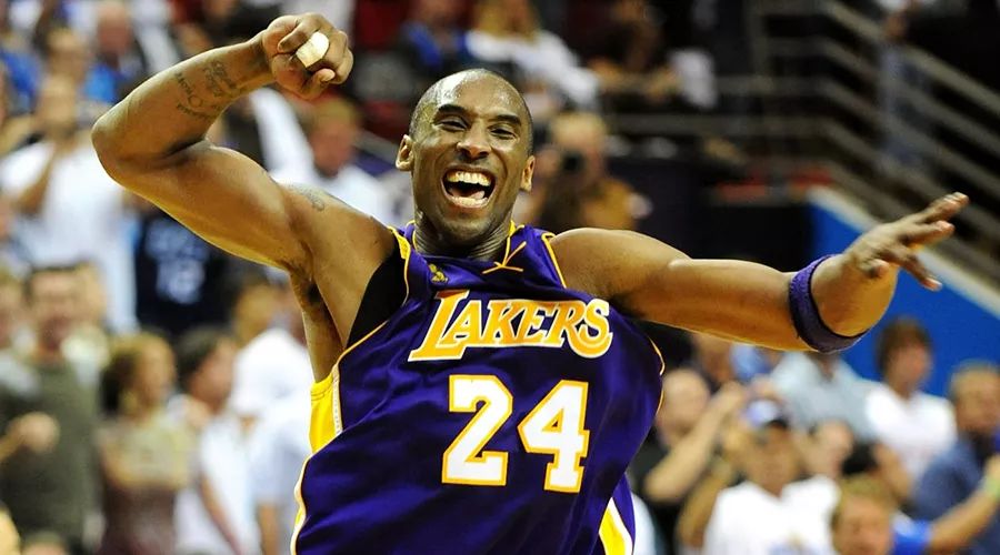 迈克尔杰克逊和科比有可比性吗,迈克尔杰克逊对科比的评价