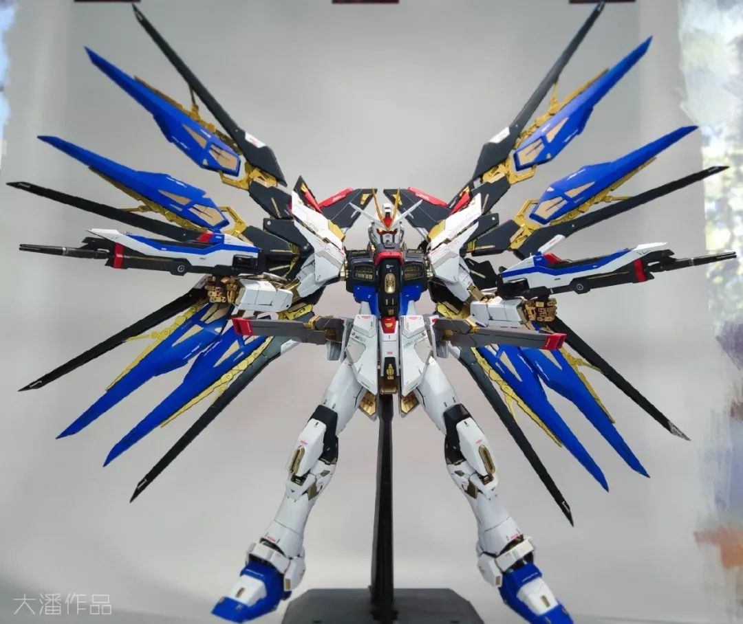 佳作pg高达地台,魔改自由高达pg