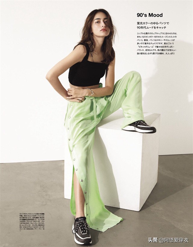 阔腿裤平底鞋早春这种搭配火了,冬天40-50岁阔腿裤穿搭尖头鞋