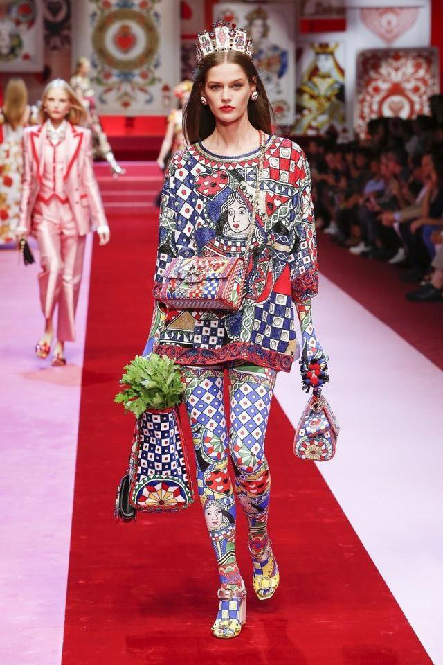 两分钟带你了解jisoo,带你两分钟了解明日之后