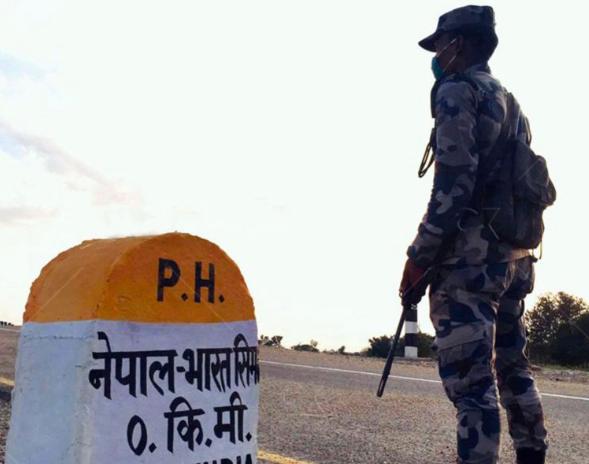 几个华人在尼泊尔打警察后续,中国人在尼泊尔被警察打后续