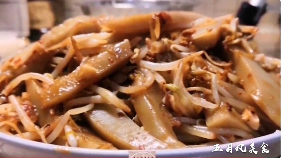 山西口味煎灌肠,山西小吃馍炒菜做法