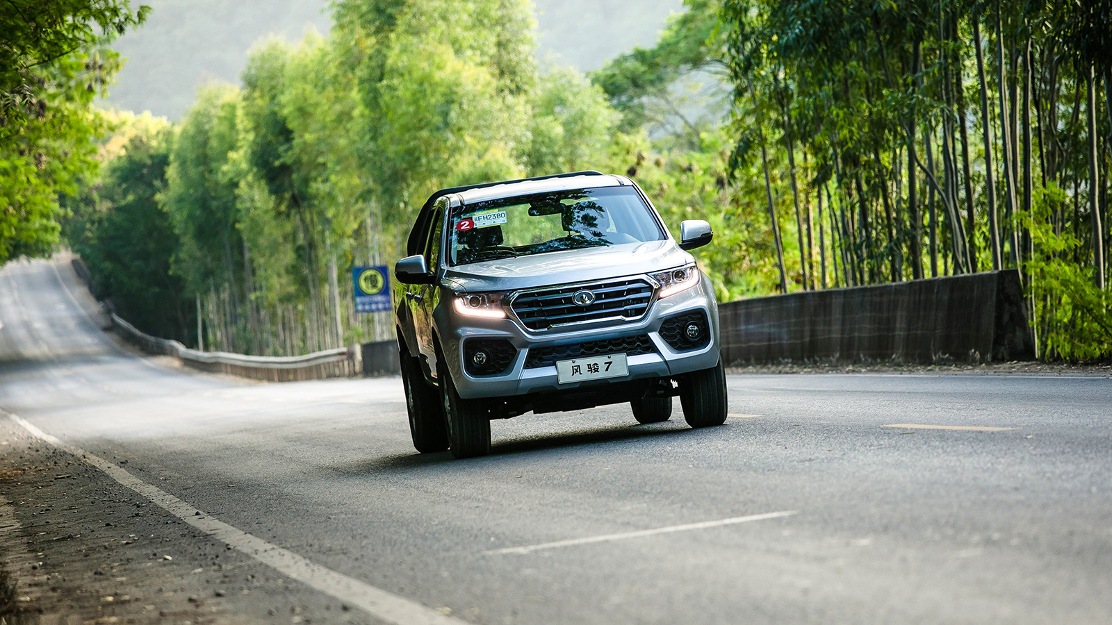 江铃宝典皮卡风骏72021款,风骏7四驱2t柴油2018款皮卡多少钱