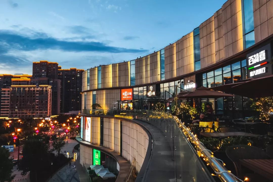 西安曲江金地广场6周年,曲江金地广场周边规划