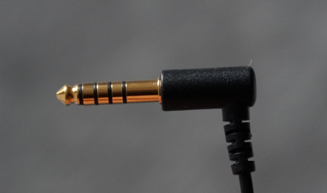 这碧太猛日本最火的高解析黄铜耳机4.4平衡版全国首测干货对比