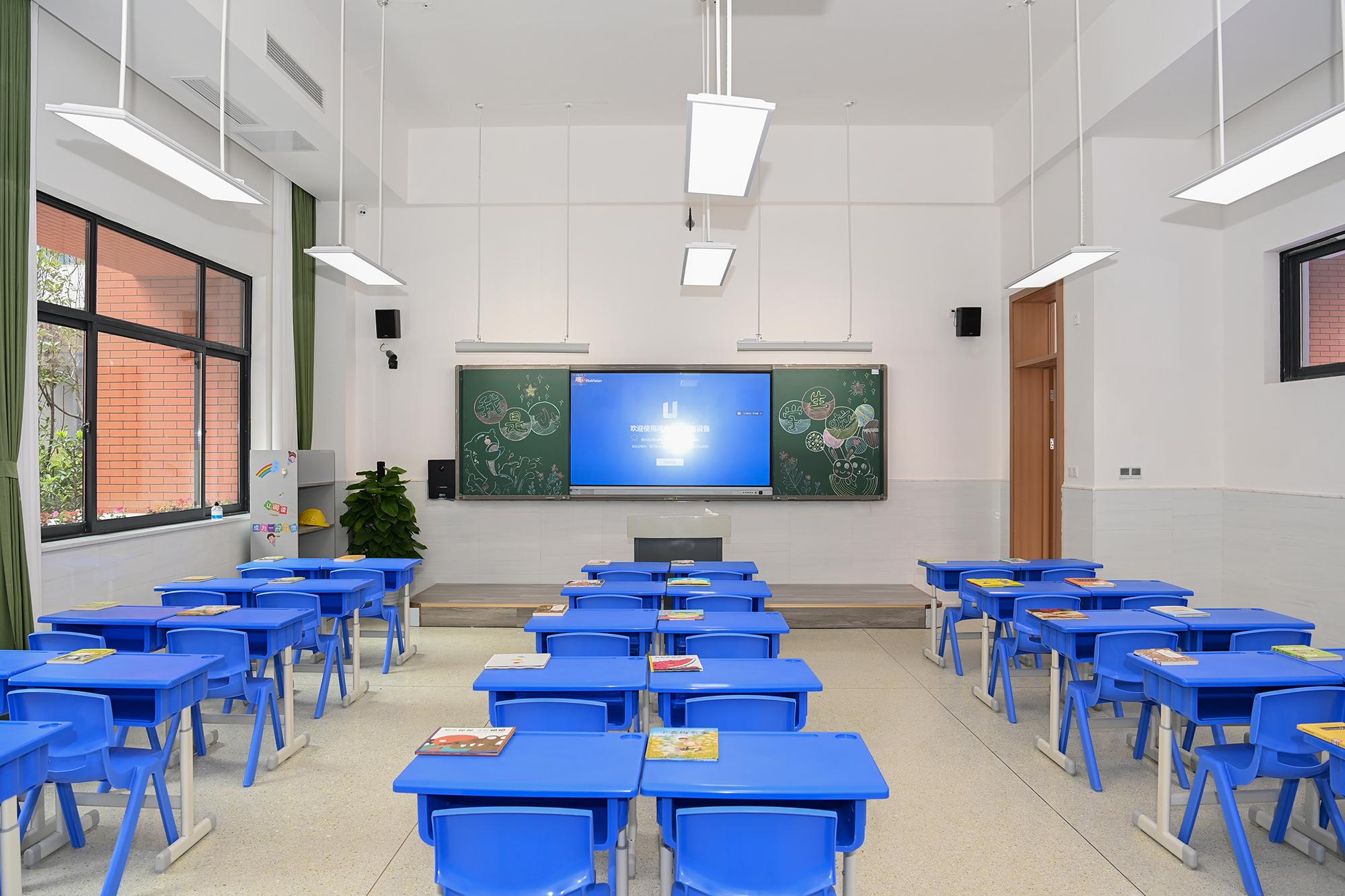 重庆两江新区金渝云创小学,两江金渝云创小学怎么样