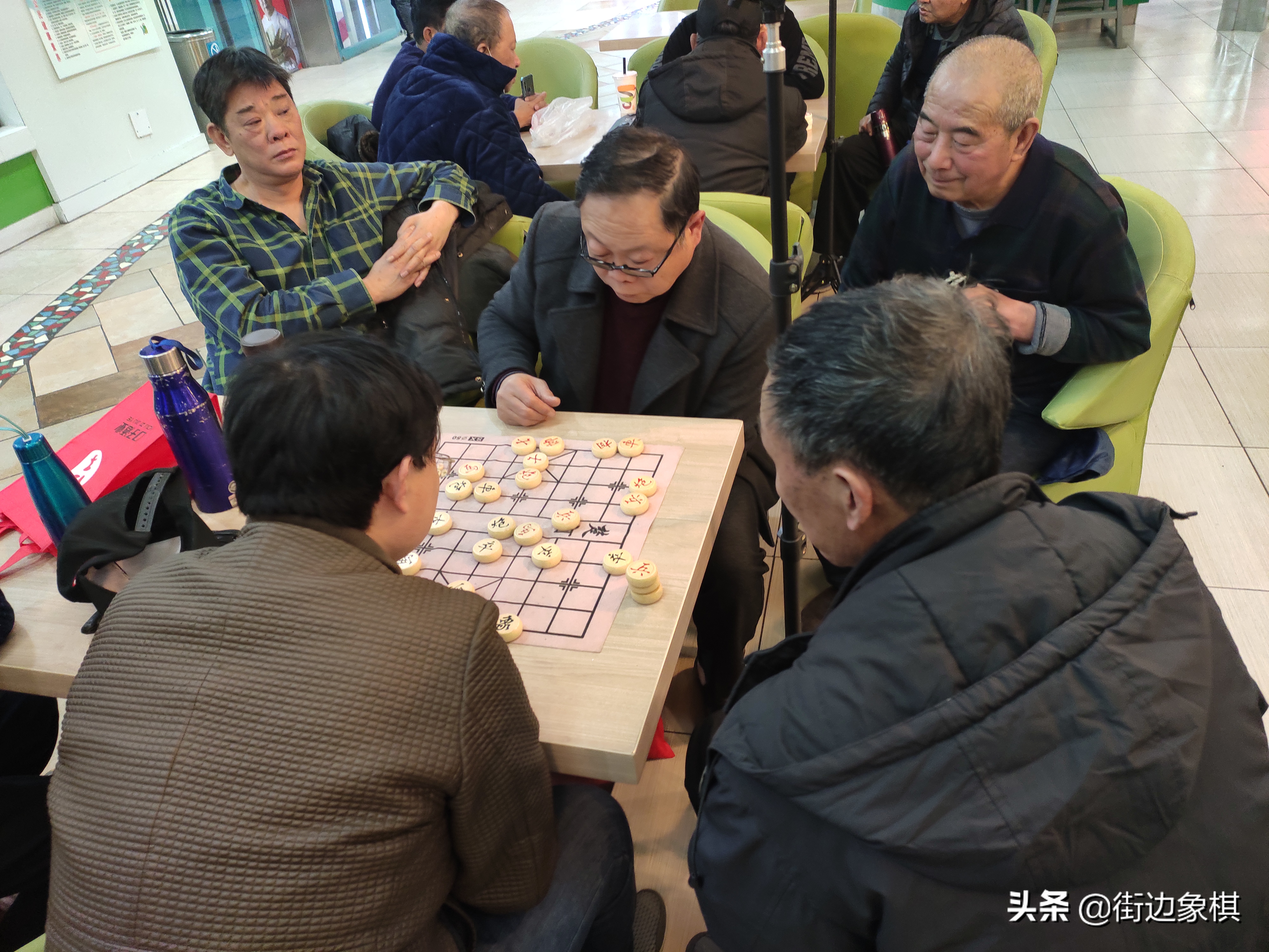 20191205新乡市棋迷风采，天天看