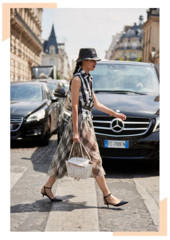 夏天穿什么鞋子不捂脚透气,天气热鞋捂脚