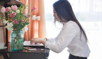 男女间需要满足哪些情感需求,男性和女性对于婚姻的需求不一样