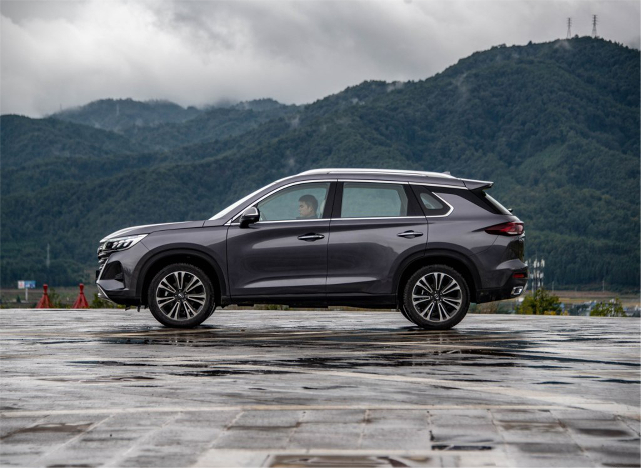 传祺gs5是小型suv还是中型suv,传祺GS5属于什么车型