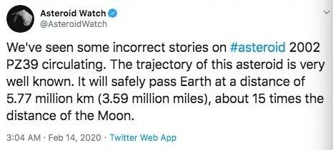 一颗小行星即将掠过地球视频,一颗足球场大的彗星撞向地球电影