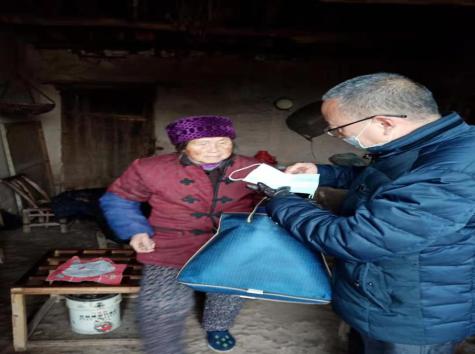 闻令而动驻村工作队赴疫情一线,驻村扶贫战役工作