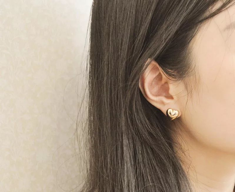 单边耳饰的戴法,耳挂流苏耳饰正确戴法