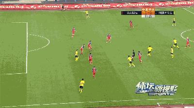 越位的规则有多厚,越位规则是针对哪一方球员