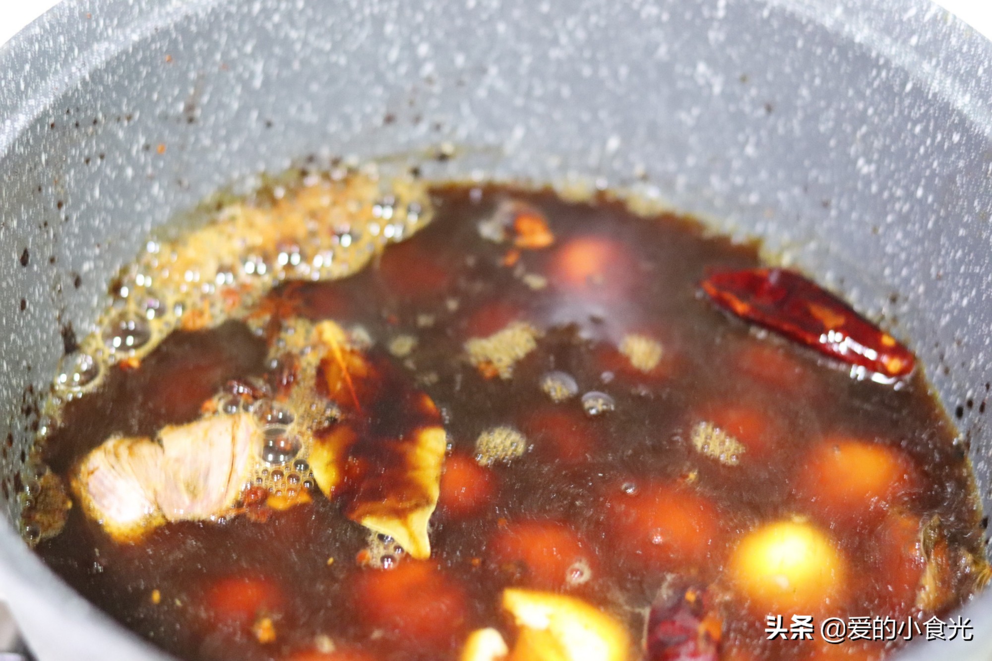 卤蛋茶叶蛋鹌鹑蛋,鹌鹑蛋怎么做卤茶叶蛋好吃