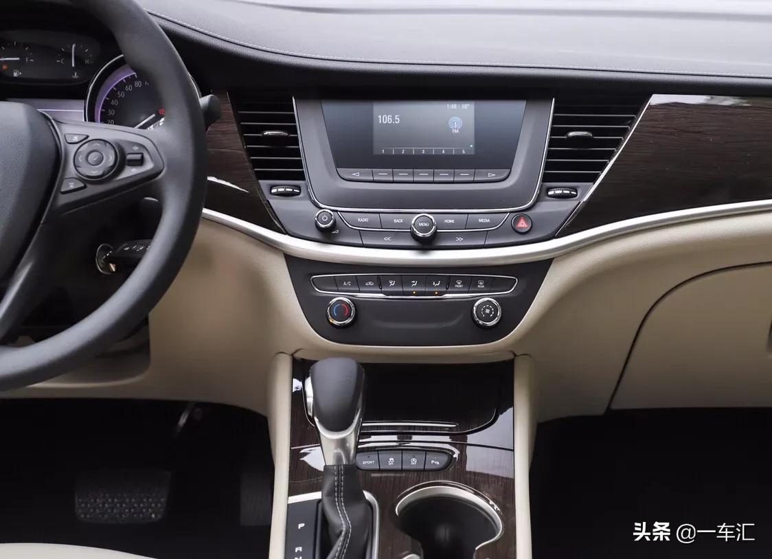 别克威朗2020三厢进取型落地价,最低配别克威朗和标致408价格