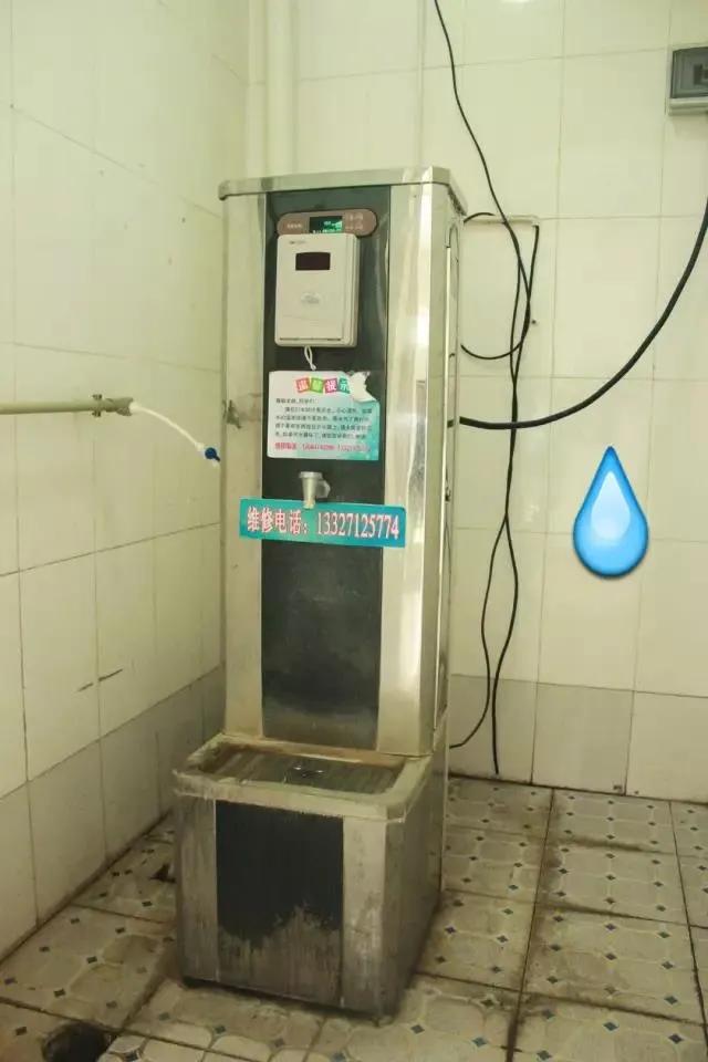 呼和浩特学院的宿舍,呼和浩特职业学院宿舍大吗