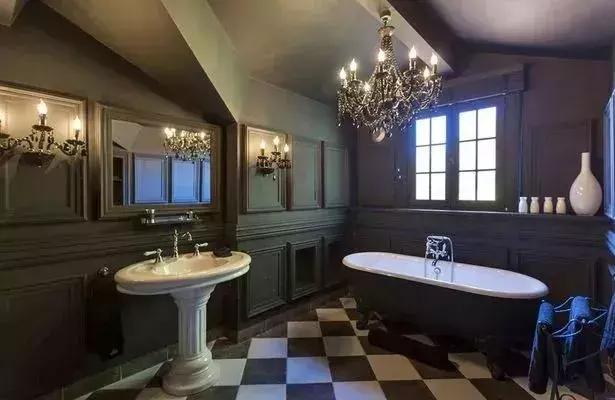 梅西内马尔c罗豪宅,c罗梅西内马尔谁有钱