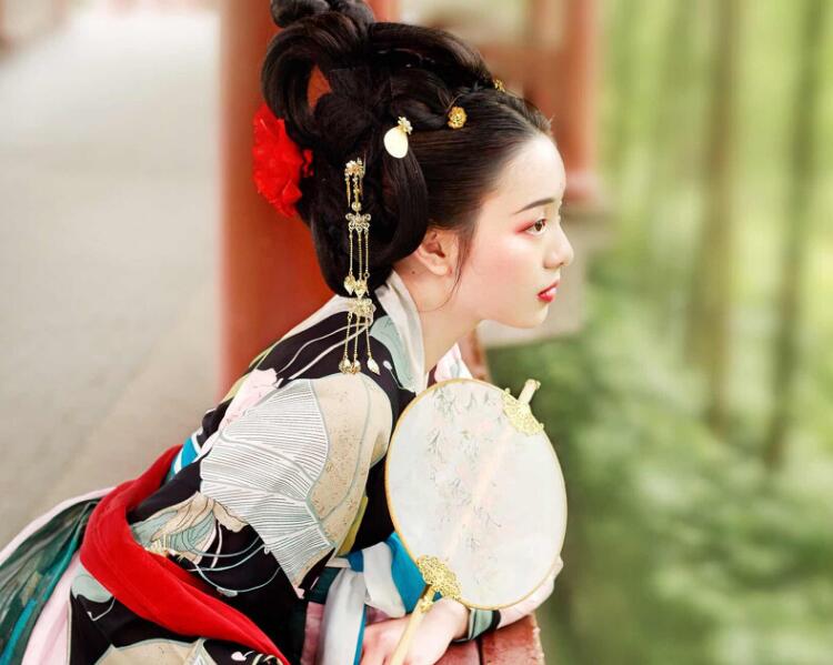 诗词谜语大全及答案,庄子鼓盆而歌的故事100字