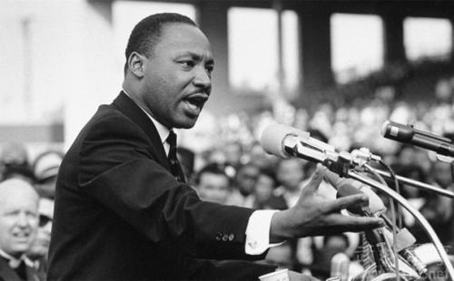 被忽视的一群人，奥斯卡黑人女演员的小金人70年追寻记