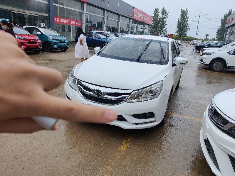 二手车比亚迪速锐开着怎么样,比亚迪速锐自动挡二手车怎么样