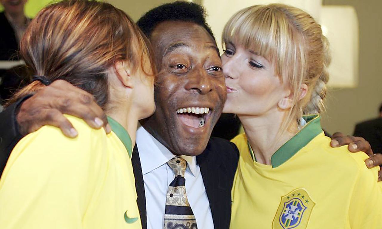 贝利60岁,贝利80岁