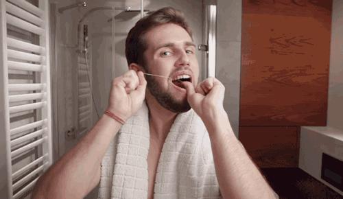 牙线真的比牙签好吗,牙线有牙签的功能吗